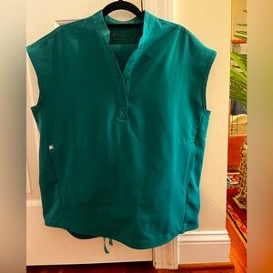 Figs Hunter Green Rafaela Scrub Top Size XS